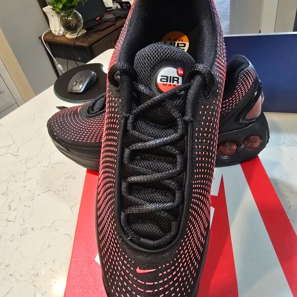 NIKE AIR MAX DN ES | BRED BLACK | US 10 | HV5235-002 | BRAND NEW | MENS SNEAKER - Picture 3 of 15